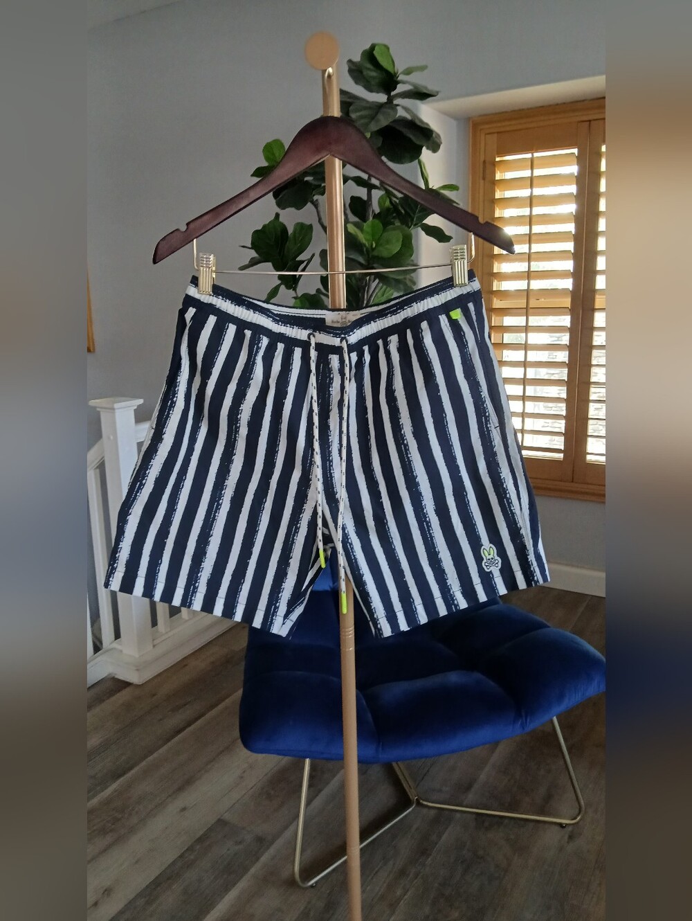Psycho Bunny Swim Shorts. Size M